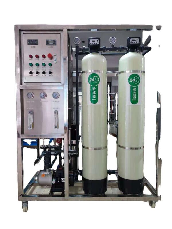 Solar Powered 500LPH Reverse Osmosis System with 380V/220V for Pure Drinking Water