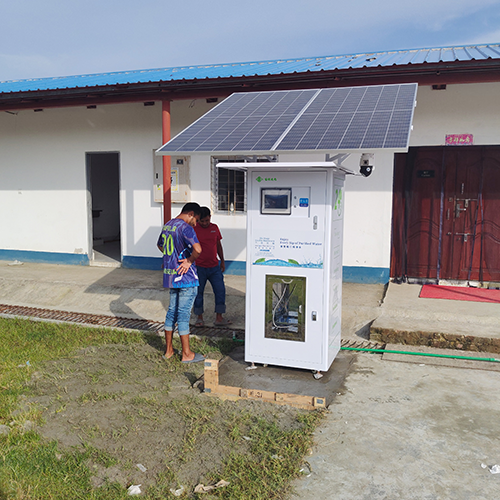 100% Solar Public Drinking Water Kiosk – Outdoor Solar Powered Water Fountain & Refill Station